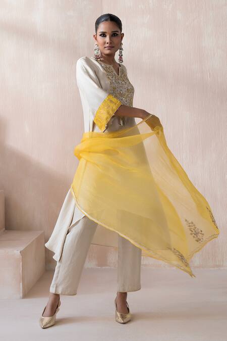 Buy_Saisha_Ivory Chinese Silk Embellished Bead Floral Embroidered High-low Kurta Pant Set _Online_at_Aza_Fashions