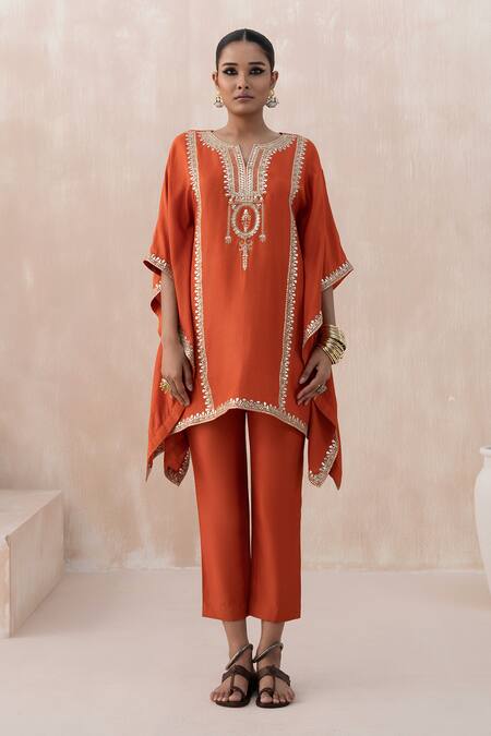Buy Saisha Orange Silk Gota Patti, Sequins Split V-neck Embroidered Kaftan With Pant Online at Aza Fashions Buy_Saisha_Orange Silk Gota Patti, Sequins Split V-neck Embroidered Kaftan With Pant _Online_at_Aza_Fashions