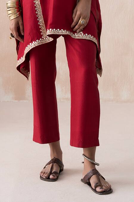 Saisha_Maroon Silk Gota Patti, Sequins Split V-neck Vine Embroidered Kaftan With Pant _Online_at_Aza_Fashions