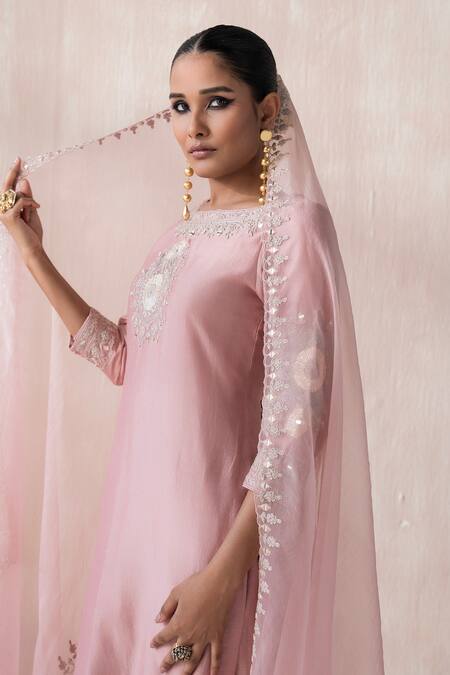 Shop Saisha Purple Organza, Chanderi Embroidery, Mirrors Boat Neck Floral Kurta Pant Set Online at Aza Fashions Shop_Saisha_Purple Organza, Chanderi Embroidery, Mirrors Boat Neck Floral Kurta Pant Set _Online_at_Aza_Fashions