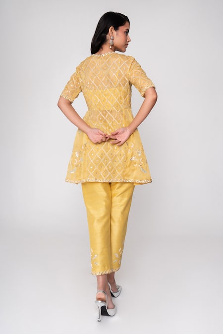 Shop_Saisha_Yellow Organza, Silk Sequins, Embroidery Round Neck Trellis Kurta With Pant _at_Aza_Fashions