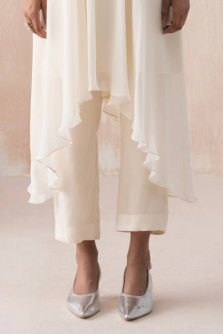 Saisha Ivory Georgette Embroidery, Sequins Round Neck Floral Yoke Tunic With Pant Online at Aza Fashions Saisha_Ivory Georgette Embroidery, Sequins Round Neck Floral Yoke Tunic With Pant _Online_at_Aza_Fashions