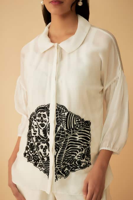 1999ad By Amita & Deepak_White Organza Cut Work Collared Cutdana Embroidered Shirt And Pant Set _at_Aza_Fashions