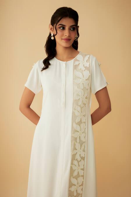 Shop_1999ad By Amita & Deepak_White Satin Embroidery, Beads Round Neck Dress With Inner 