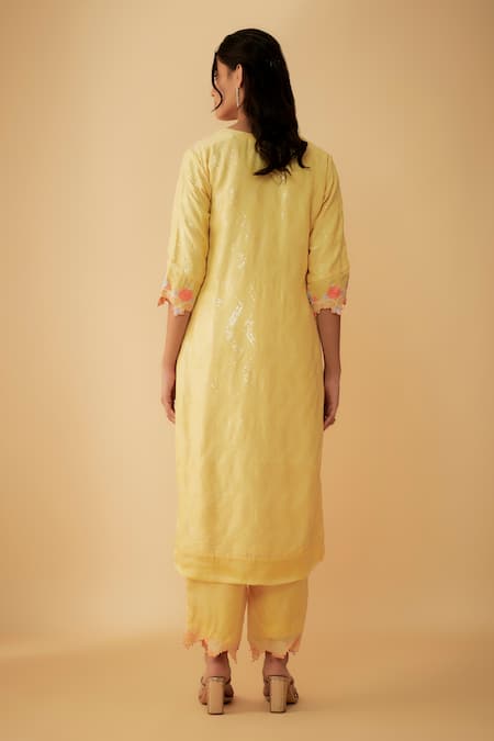 1999ad By Amita & Deepak Embroidered Kurta Set 