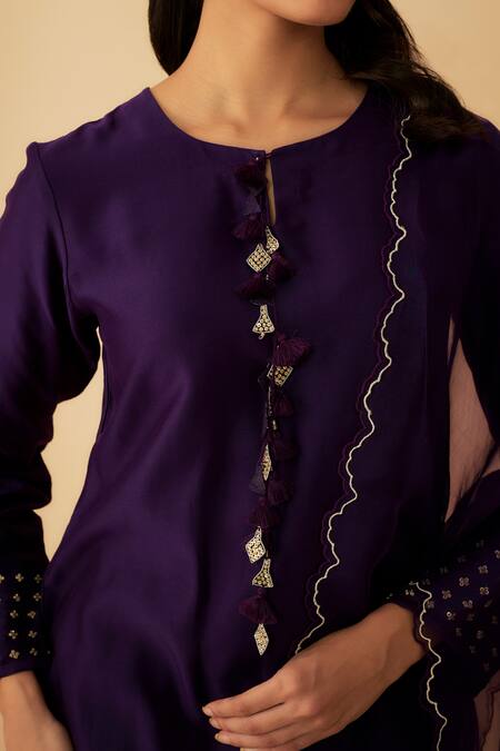 1999ad By Amita & Deepak_Purple Chanderi Beads Round Neck Kurta Pant Set _Online_at_Aza_Fashions