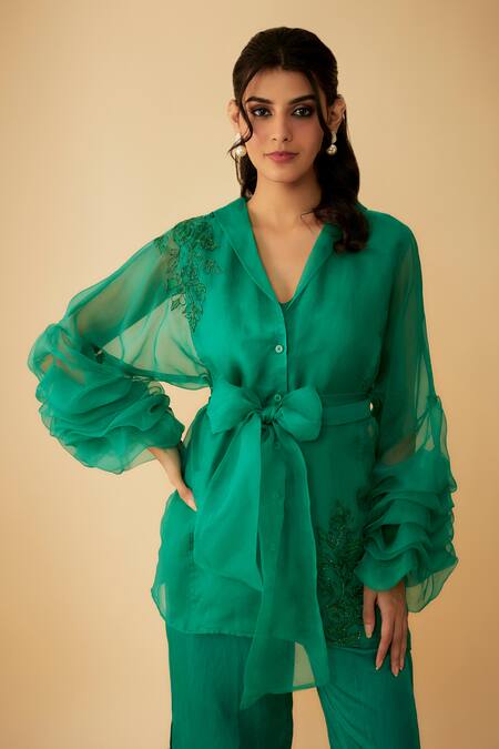 1999ad By Amita & Deepak_Green Organza Cut Work Shawl Neck Cutdana Embroidered Shirt And Pant Set _at_Aza_Fashions