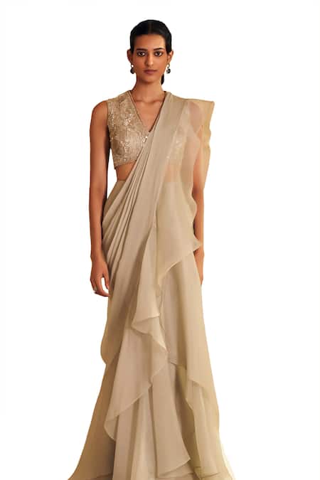 Ridhi Mehra_Silver Net, Chiffon, Organza Nafeesa Solid Pre Draped Ruffle Saree With Blouse _at_Aza_Fashions