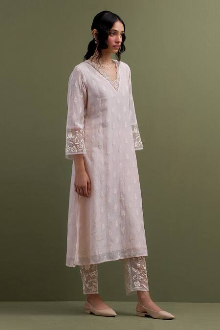 Shop Anantaa By Roohi Pink Chanderi Sequins, Embroidery Scoop Neck Floral Resham Kurta With Pant Online at Aza Fashions Shop_Anantaa By Roohi_Pink Chanderi Sequins, Embroidery Scoop Neck Floral Resham Kurta With Pant _Online_at_Aza_Fashions