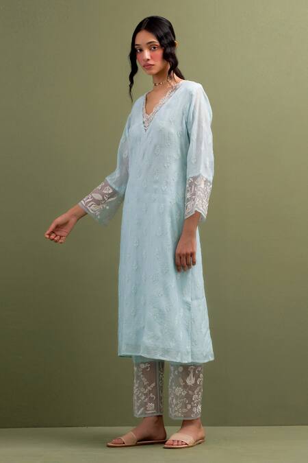 Buy Anantaa By Roohi Blue Chanderi Sequins, Embroidery Scoop Neck Floral Patchwork Kurta With Pant Online at Aza Fashions Buy_Anantaa By Roohi_Blue Chanderi Sequins, Embroidery Scoop Neck Floral Patchwork Kurta With Pant _Online_at_Aza_Fashions