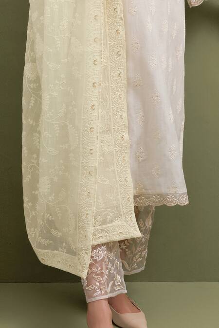 Shop_Anantaa By Roohi_Ivory Chanderi, Cotton, Organza Cut Work, Sequins, Floral Butta Kurta Pant Set 
