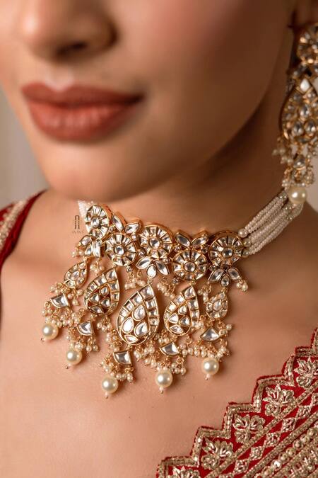 Anana_White Pom-poms, Beads, Diamonds Trisha Tear Drop Cutwork Necklace Set _Online_at_Aza_Fashions