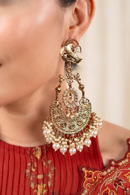 Anana Yukta Kundan Work Temple Earrings 