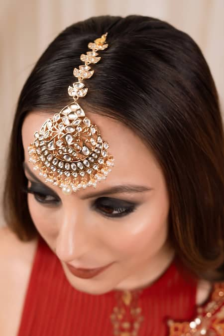 Anana Diva Kundan Crest Embellished Maangtikka 