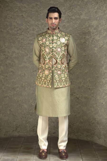 Courtyard By Abhi Green Silk Embroidery Mughal Bahar Bundi Kurta Set 