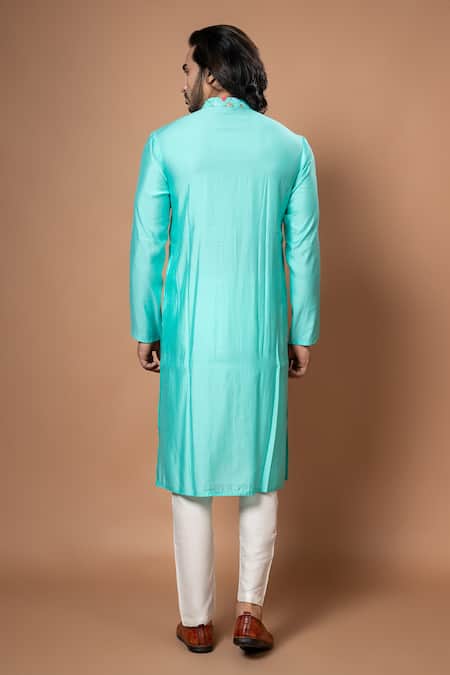 Priyanka Haralalka Appliqued Kurta With Pyjama 