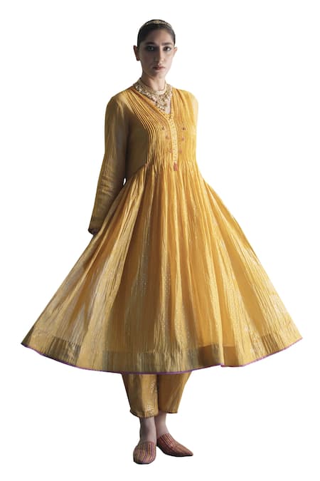 Swatti Kapoor Yellow Cotton Sequins, Foil Printing Hand Block Leen Pant Online at Aza Fashions Swatti Kapoor_Yellow Cotton Sequins, Foil Printing Hand Block Leen Pant _Online_at_Aza_Fashions