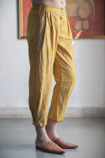 Buy Swatti Kapoor Yellow Cotton Sequins, Foil Printing Hand Block Leen Pant Online at Aza Fashions Buy_Swatti Kapoor_Yellow Cotton Sequins, Foil Printing Hand Block Leen Pant _Online_at_Aza_Fashions