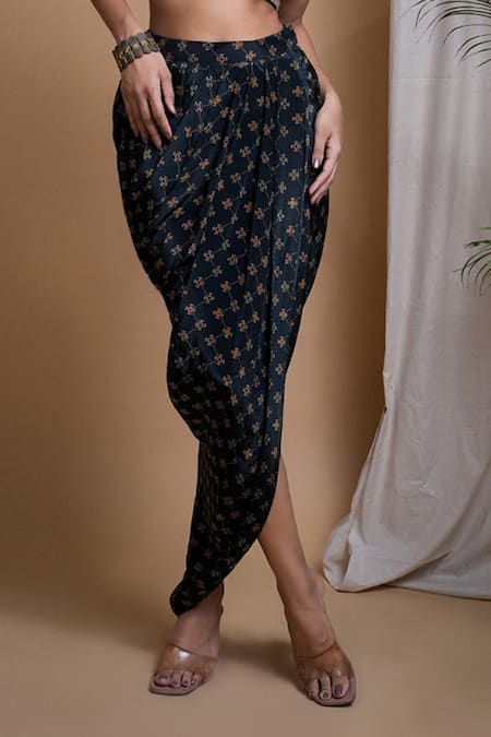 Shop Ahi Clothing Green Crepe, Linen Zari, Embroidery, Geometric Digital Print Skirt With Blouse Online at Aza Fashions Shop_Ahi Clothing_Green Crepe, Linen Zari, Embroidery, Geometric Digital Print Skirt With Blouse _Online_at_Aza_Fashions