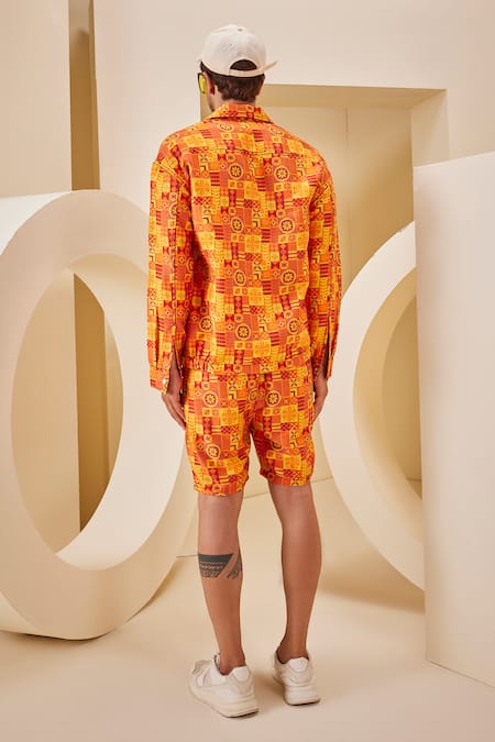 The Royaleum Floral Geometric Print Shirt With Shorts 