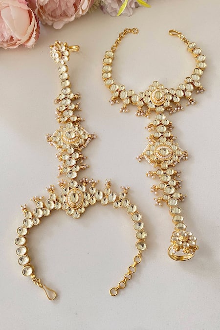 Namasya Kundan Studded Hathphool - Set of 2