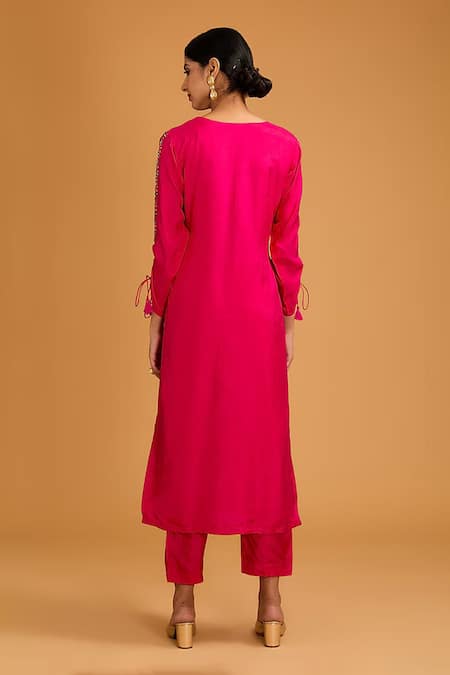 Shop BAIDEHI Pink Bamboo, Organza Cut Work, Embroidery Round Neck Cutdana Kurta And Pant Set at Aza Fashions Shop_BAIDEHI_Pink Bamboo, Organza Cut Work, Embroidery Round Neck Cutdana Kurta And Pant Set _at_Aza_Fashions