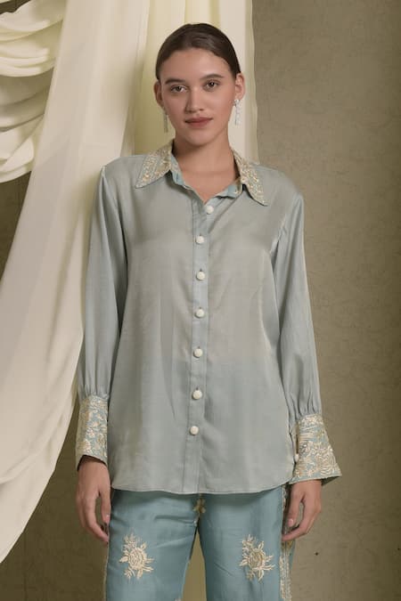 Tasuvure Indes Blue Georgette Gara Collared Reyna Embroidered Shirt 