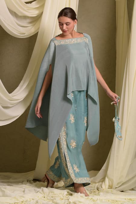 Tasuvure Indes Blue Pleated Silk Embroidery Floweret Reyna Gara Glazed Cape With Slit Pant 