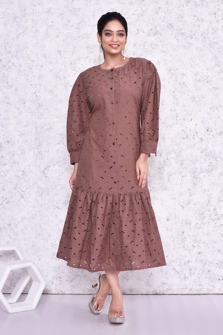 AMETHYST Brown Cotton Embroidery Hakoba Round Dress 