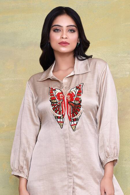 Shop Amethyst Beige Linen, Satin Sequins, Embroidery Collared Butterfly Long Top With Pant Online at Aza Fashions Shop_Amethyst_Beige Linen, Satin Sequins, Embroidery Collared Butterfly Long Top With Pant_Online_at_Aza_Fashions
