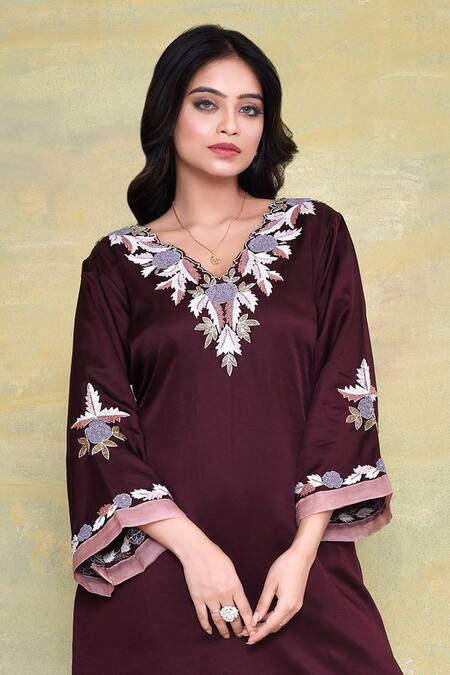 Shop Amethyst Brown Linen, Satin Embroidery V-neck Floral Hand Kurta With Pant at Aza Fashions Shop_Amethyst_Brown Linen, Satin Embroidery V-neck Floral Hand Kurta With Pant_at_Aza_Fashions