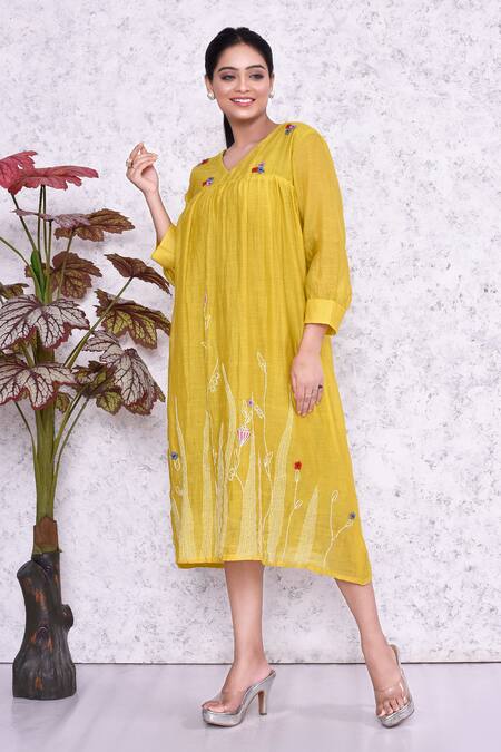 Shop_Amethyst_Green Mall Chanderi Embroidery Floral V Neck Autumn Dress _at_Aza_Fashions