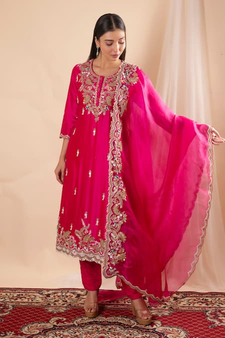 Amethyst_Fuchsia Chanderi, Organza Pearls, Sequins, Tassels Embroidered Kurta Pant Set _Online_at_Aza_Fashions