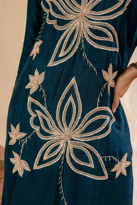 Amethyst Blue Bamboo Sequins, Embroidery Round Neck Floral Kurta And Pant Set Online at Aza Fashions Amethyst_Blue Bamboo Sequins, Embroidery Round Neck Floral Kurta And Pant Set_Online_at_Aza_Fashions