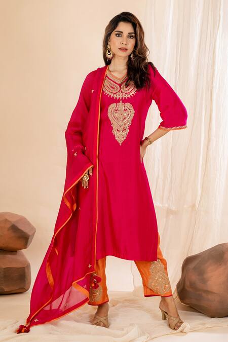 Shop_Amethyst_Pink Chanderi, Silk, Organza Sequins, Embroidery V-neck Paisley Kurta Pant Set_Online_at_Aza_Fashions