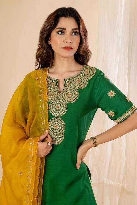 Buy Amethyst Green Chanderi, Organza, Kota Doria Sequins, Circular Motif Kurta Lehenga Set Online at Aza Fashions Buy_Amethyst_Green Chanderi, Organza, Kota Doria Sequins, Circular Motif Kurta Lehenga Set_Online_at_Aza_Fashions