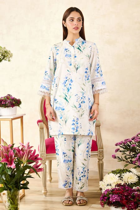 Rainas Floral Print Linen Kurta Pant Set 