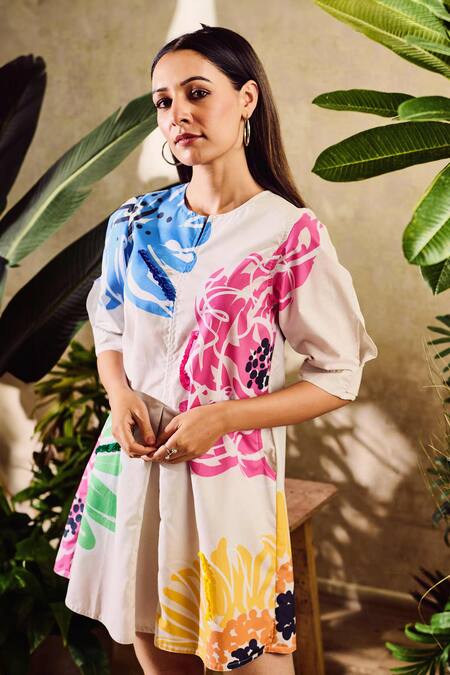 Shop Rainas White Poplin Round Neck Abstract Floral Print Dress Online at Aza Fashions Shop_Rainas_White Poplin Round Neck Abstract Floral Print Dress _Online_at_Aza_Fashions