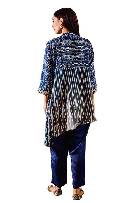 Rainas Blue Cotton, Silk Mandarin Collar Chevron Pattern Kurta With Pant Online at Aza Fashions Rainas_Blue Cotton, Silk Mandarin Collar Chevron Pattern Kurta With Pant_Online_at_Aza_Fashions
