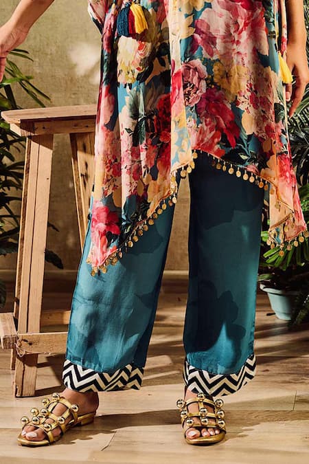 Rainas_Pink Viscose Tassels V-neck Blossom Print Kaftan Pant Set _Online_at_Aza_Fashions