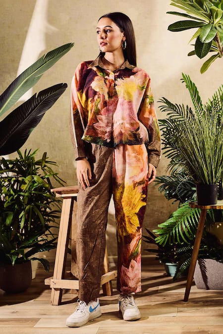 Rainas Blossom Print Linen Shirt With Pant 