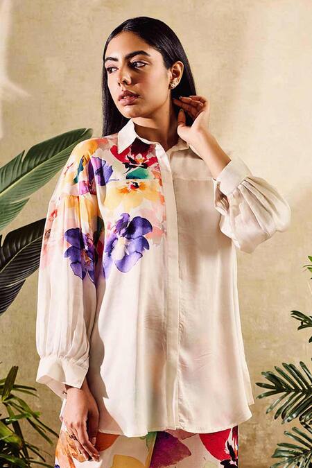 Rainas Off White Silk, Satin Embroidery Collared Floral Bloom Print Shirt With Pant at Aza Fashions Rainas_Off White Silk, Satin Embroidery Collared Floral Bloom Print Shirt With Pant_at_Aza_Fashions
