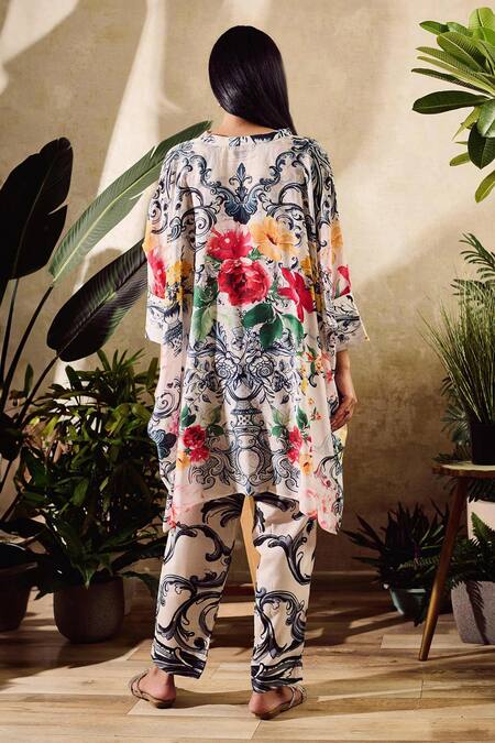 Shop_Rainas_Blue Cotton, Silk Embroidery V-neck Floral Print Kaftan With Pant _at_Aza_Fashions