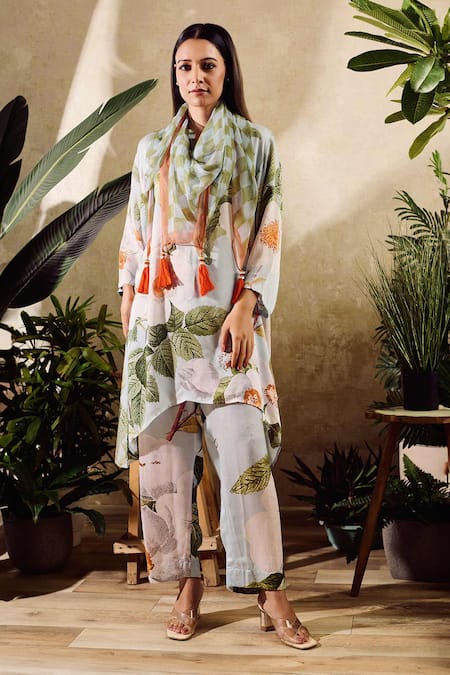 Rainas Daisy Bloom Print Tunic & Pant Set 