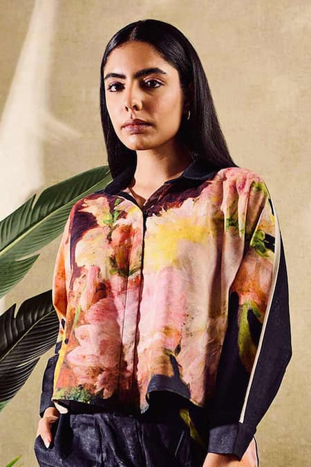 Buy_Rainas_Black Linen Collared Watercolor Print Shirt With Pant _Online_at_Aza_Fashions