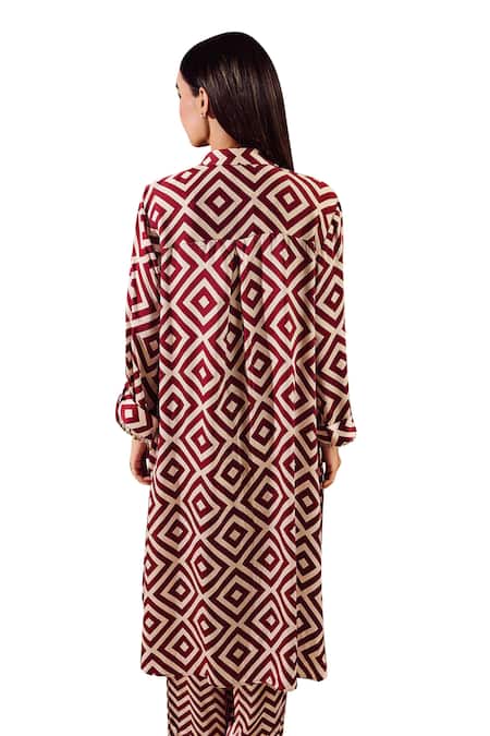 Rainas Maroon Satin, Chiffon Tassels Collared Geometric Print Tunic And Pant Set Online at Aza Fashions Rainas_Maroon Satin, Chiffon Tassels Collared Geometric Print Tunic And Pant Set_Online_at_Aza_Fashions