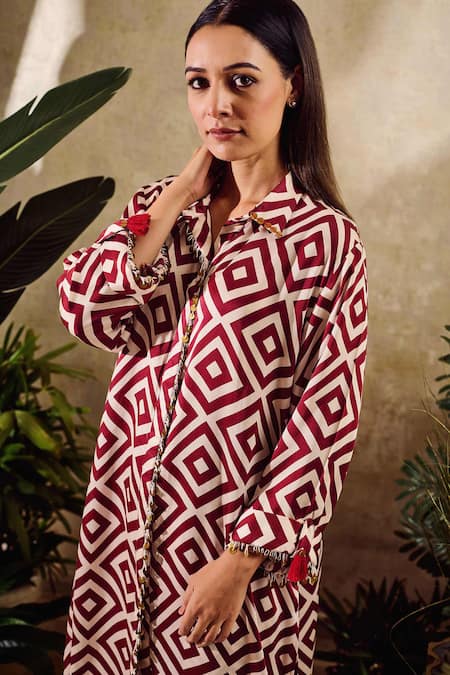 Buy Rainas Maroon Satin, Chiffon Tassels Collared Geometric Print Tunic And Pant Set Online at Aza Fashions Buy_Rainas_Maroon Satin, Chiffon Tassels Collared Geometric Print Tunic And Pant Set_Online_at_Aza_Fashions