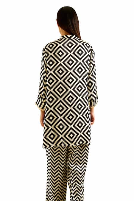 Rainas Black Chiffon, Satin Sequins, Tassels Mandarin Diamond Print Tunic Pant Set Online at Aza Fashions Rainas_Black Chiffon, Satin Sequins, Tassels Mandarin Diamond Print Tunic Pant Set _Online_at_Aza_Fashions