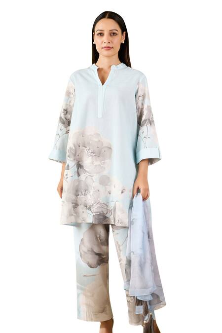 Buy Rainas Blue Linen, Chiffon Sequins Mandarin Collar Rosebud Print Tunic Pant Set Buy_Rainas_Blue Linen, Chiffon Sequins Mandarin Collar Rosebud Print Tunic Pant Set