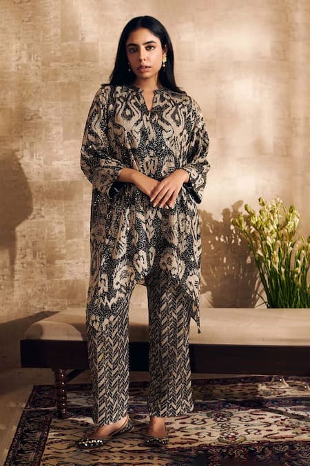 Rainas Sequined Tunic & Pant Set 